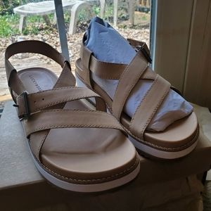 Lucky brand leather sandals